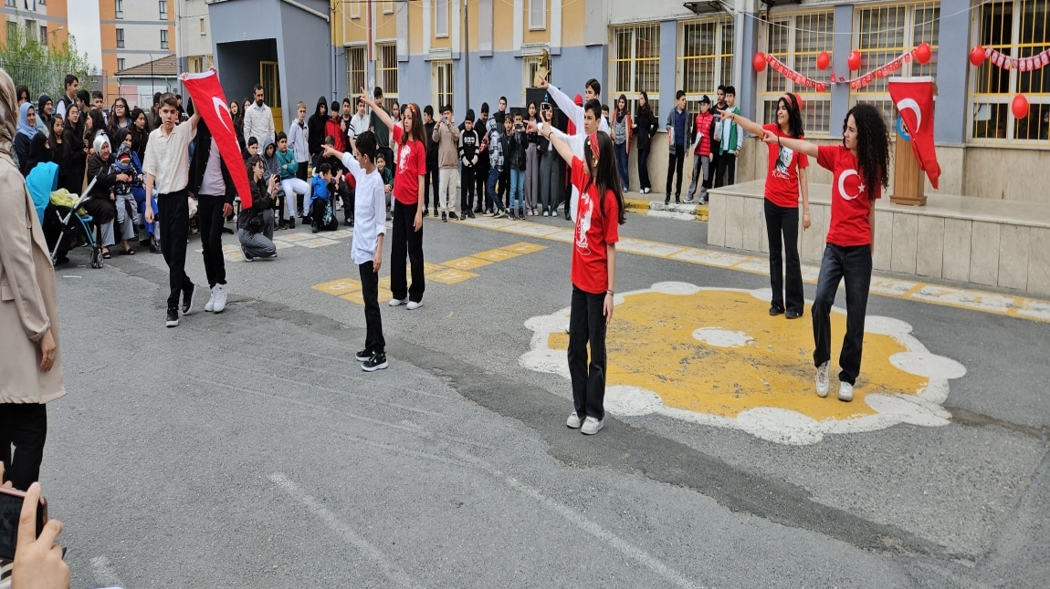 23 Nisan Ulusal Egemenlik ve Çocuk Bayramı törenimizi gerçekleştirdik
